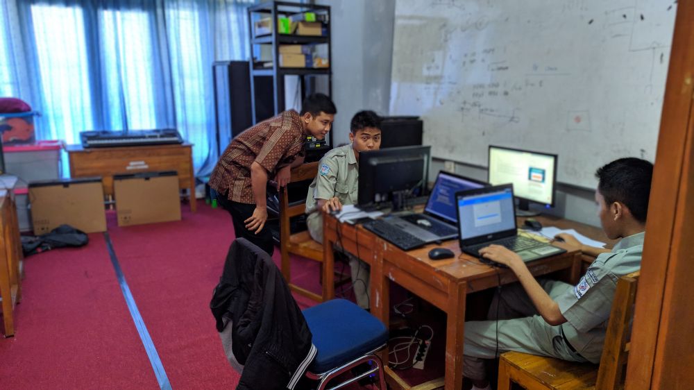 Lomba  LKS  SMK N 2 Bawang Banjarnegara | Suasana Kelas Website