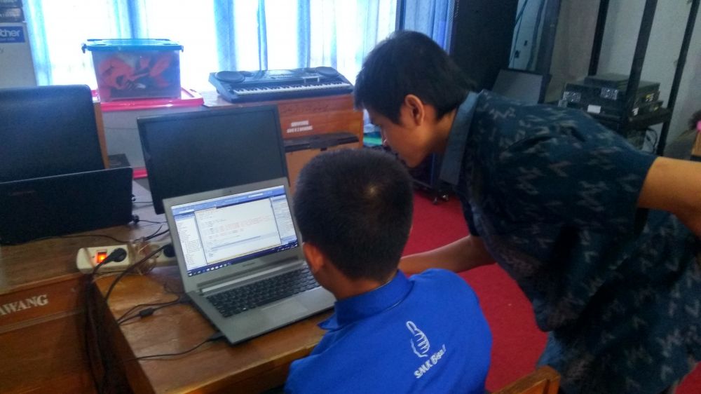 Lomba  LKS  SMK N 2 Bawang Banjarnegara | Suasana Kelas Dekstop