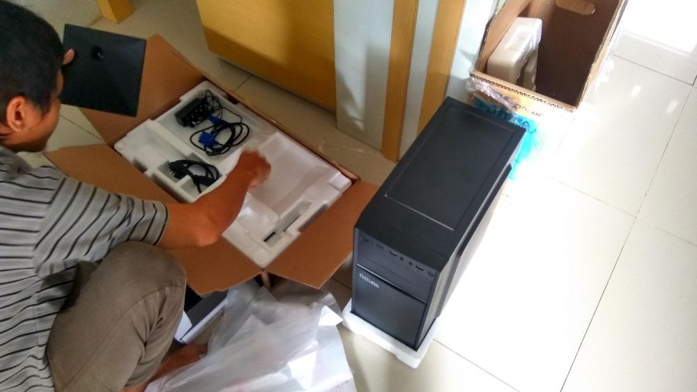 Perakitan Perangkat Komputer untuk Sistem Informasi Klinik Sankennedy Banjarnegara