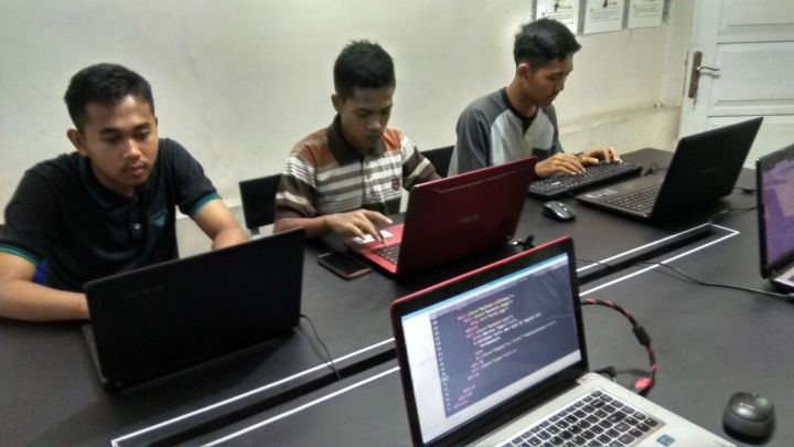Les Kursus Komputer banjarnegara